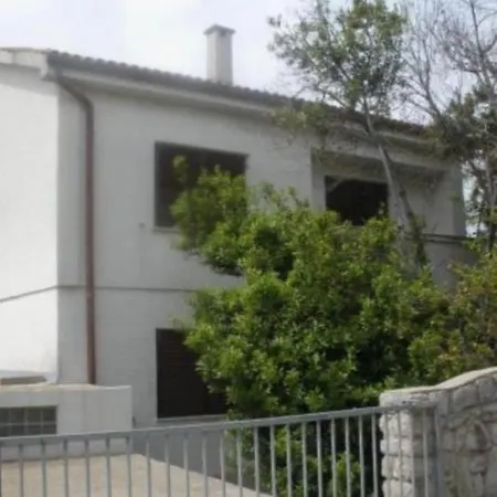Cabrajac Apartment *